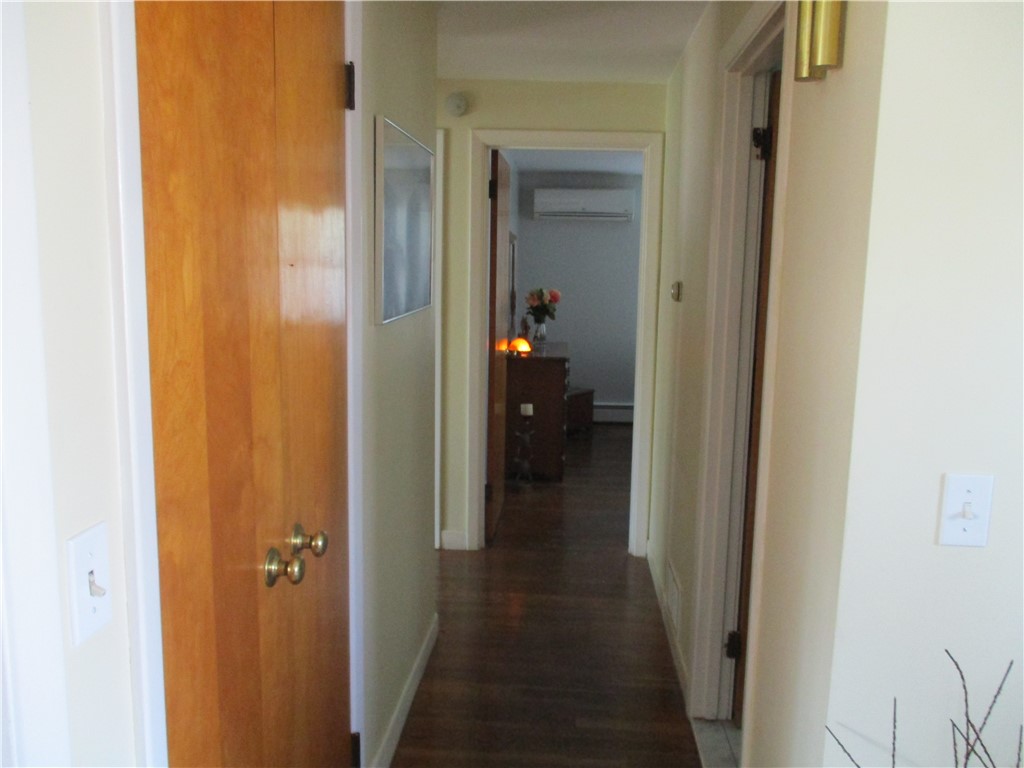 41 Thurman Street Warwick, RI 02888 - Photo 20 of 40