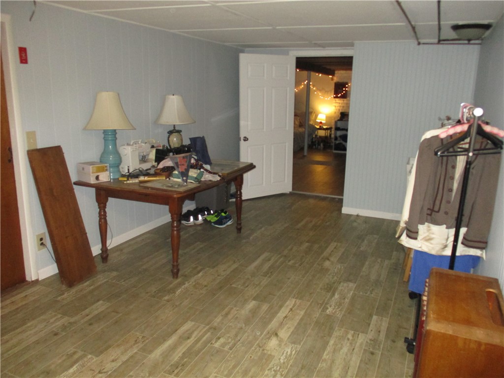 41 Thurman Street Warwick, RI 02888 - Photo 33 of 40