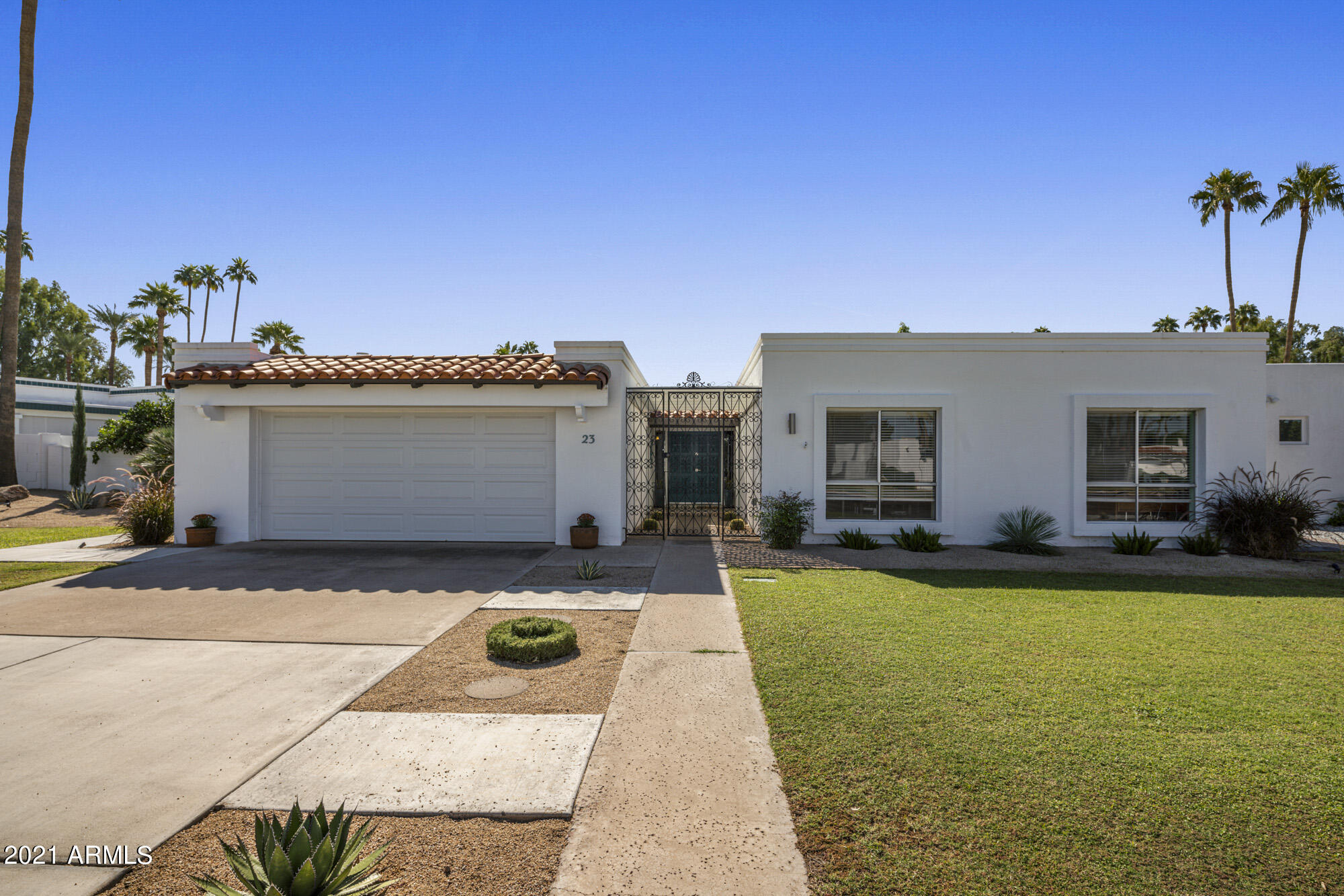23 East Calavar Road Phoenix, AZ 85022 - Photo 1 of 35 Front of Home