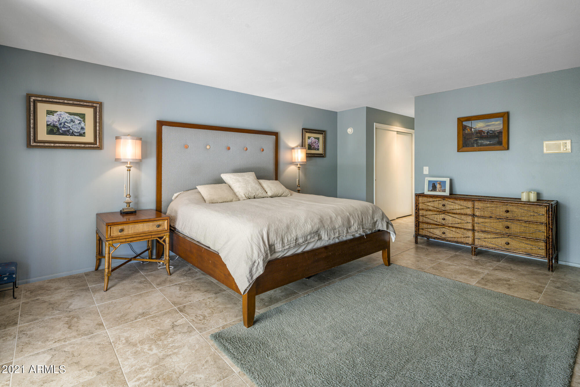 23 East Calavar Road Phoenix, AZ 85022 - Photo 11 of 35 Primary Bedroom