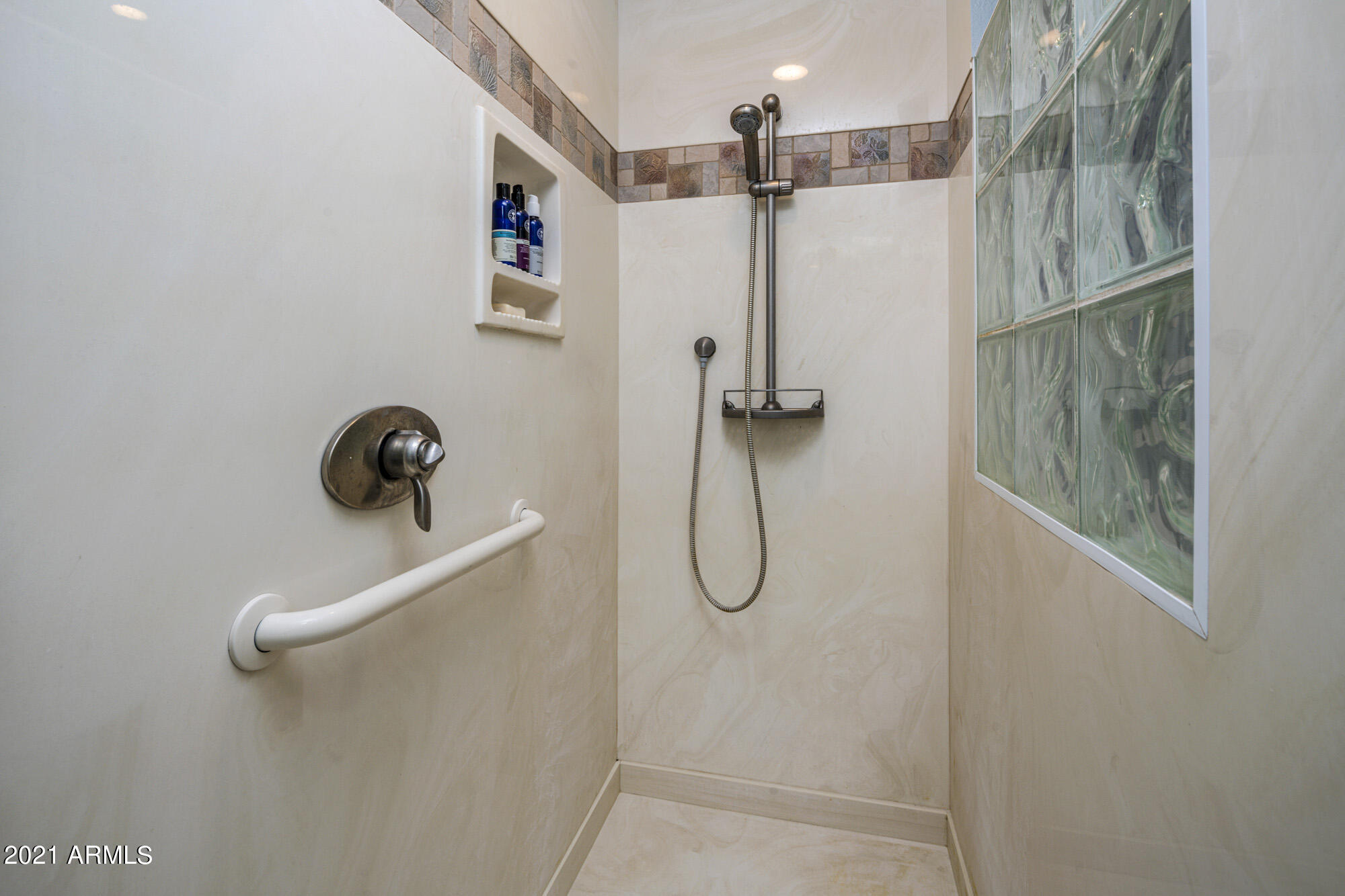 23 East Calavar Road Phoenix, AZ 85022 - Photo 15 of 35 Primary Shower