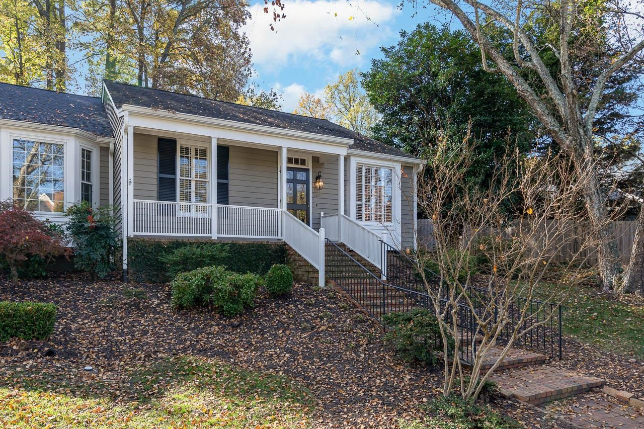 2625 Ashland Street Raleigh, NC 27608 - Photo 3 of 26 Photo 3