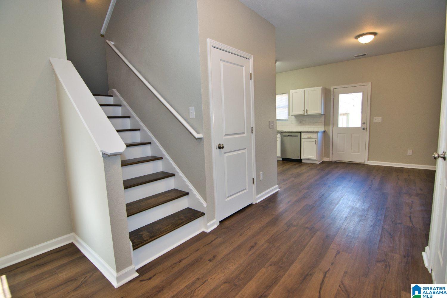 880 Clover Circle Springville, AL 35146 - Photo 6 of 12