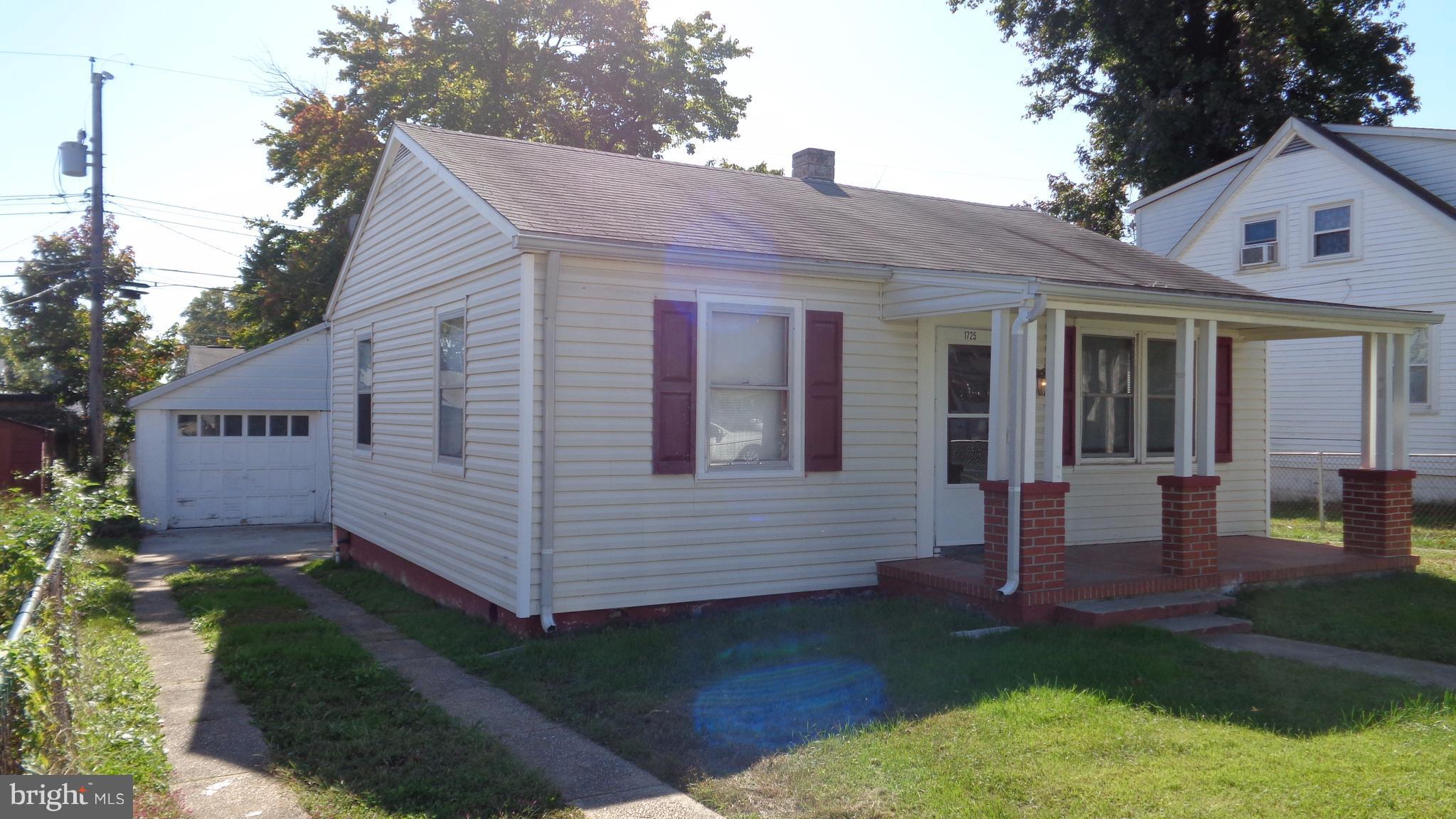 1725 Glen Curtis Road Baltimore, MD 21221 - Photo 1 of 22 Exterior (Front)