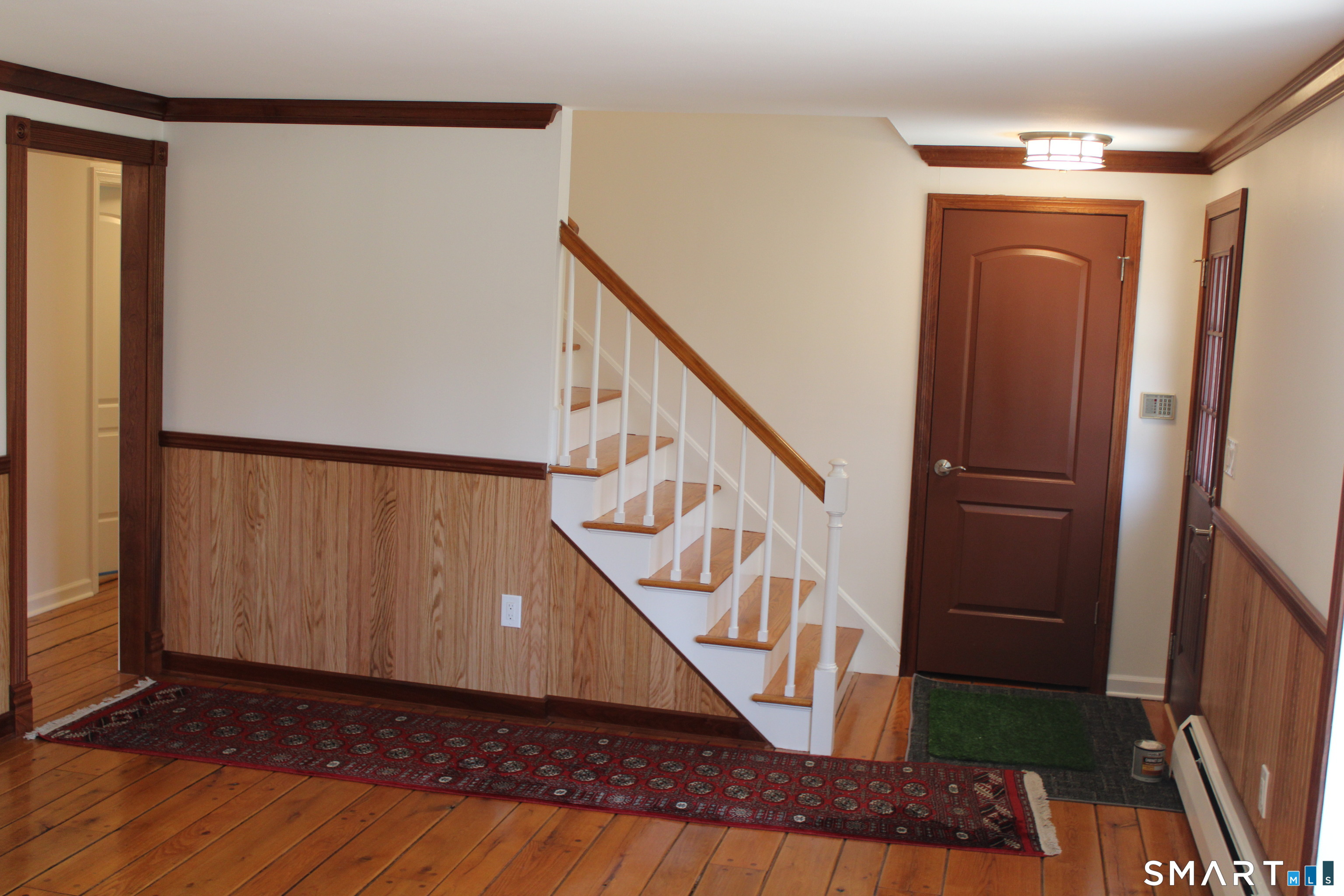 441 Opening Hill Road Madison, CT 06443 - Photo 21 of 33 a view of entryway
