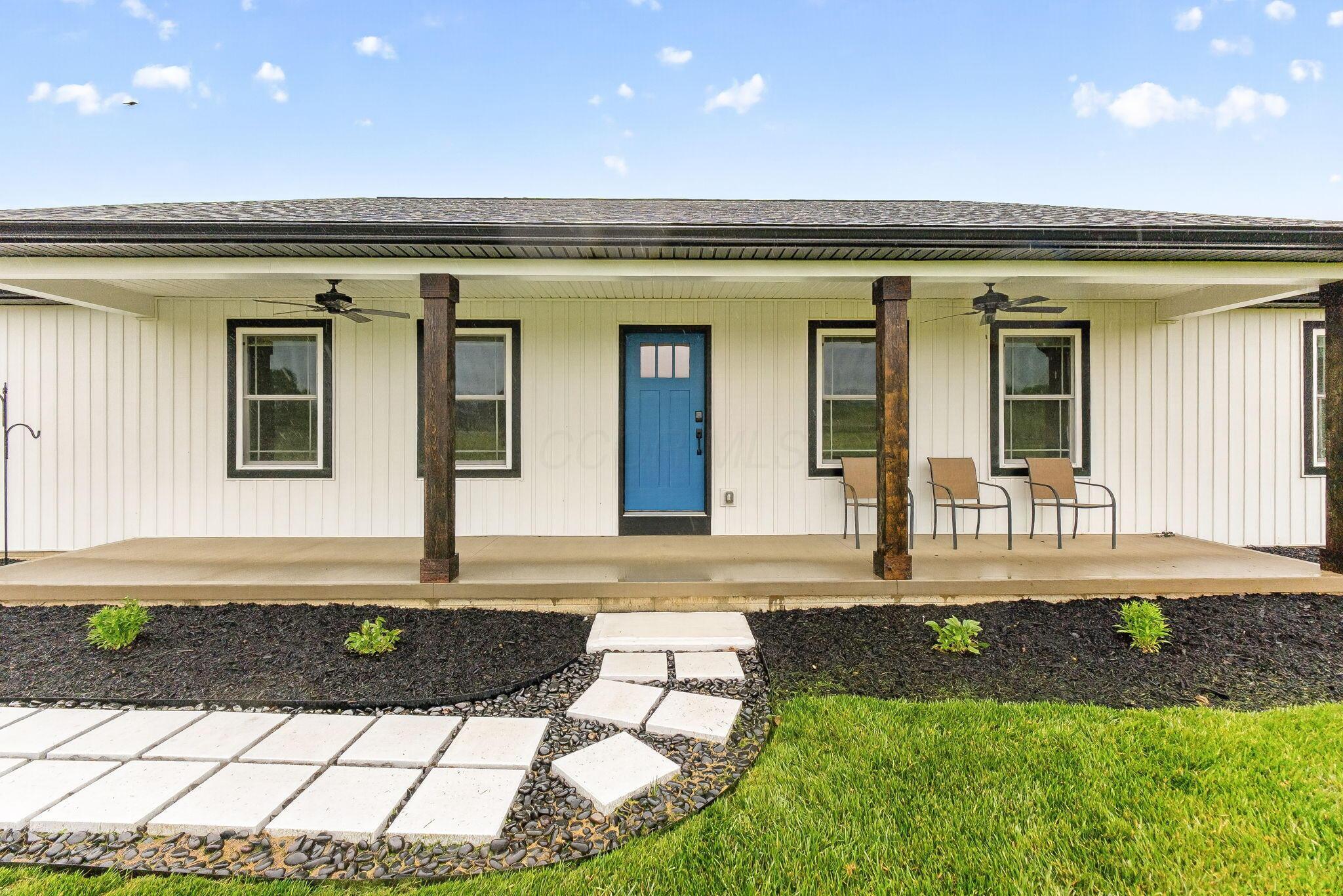 25461 Shoemaker Road Circleville, OH 43113 - Photo 7 of 61 25461 Shoemaker (Exterior)-6