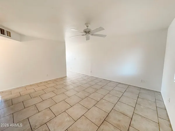 $1,299 | 308 East Vogel Avenue, Unit 5, Phoenix, AZ 85020