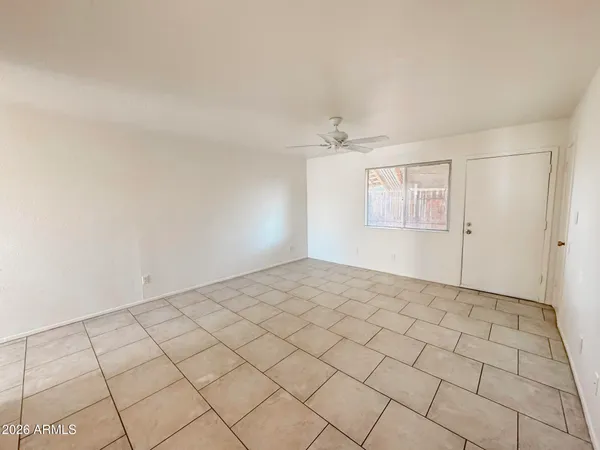 $1,299 | 308 East Vogel Avenue, Unit 5, Phoenix, AZ 85020