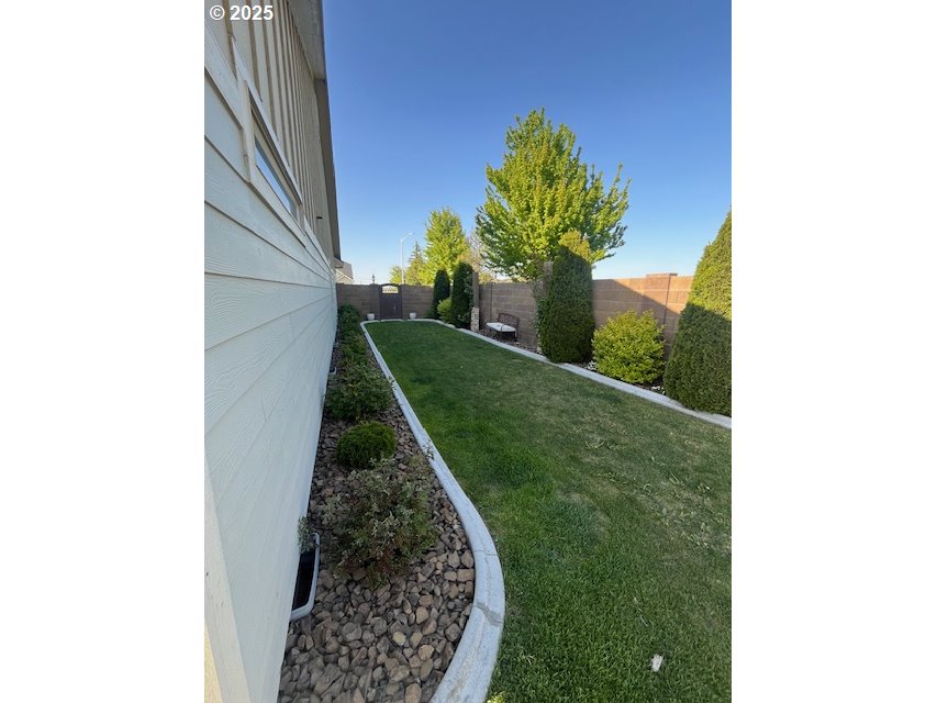 101 Rome Street Boardman, OR 97818 - Photo 13 of 32