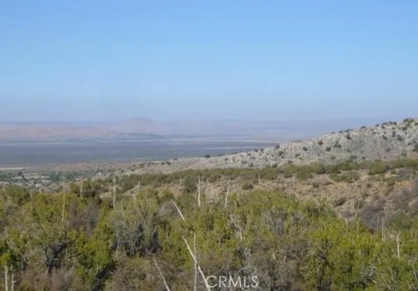 $95,000 | 118 Juniper Hills Road, Juniper Hills, CA 93543