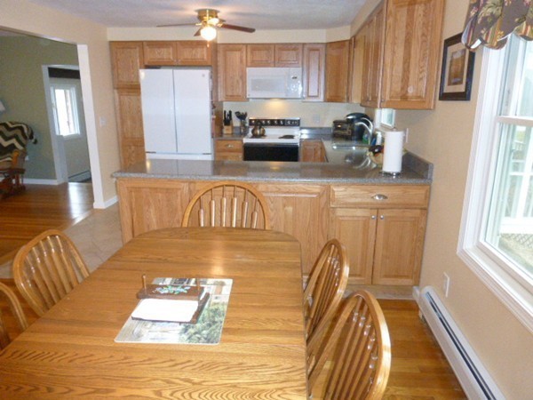 61 Westbrook Road South Hadley, MA 01075 - Photo 12 of 23 Gallery Image 12