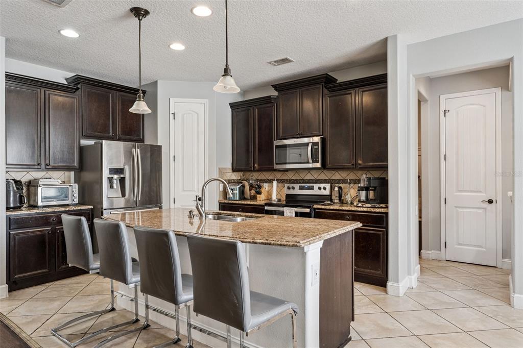 13339 Roskin Lane Windermere, FL 34786 - Photo 18 of 54