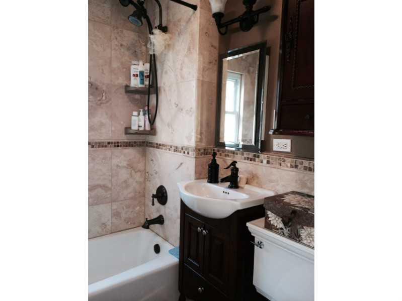 417 Olympia Road Pittsburgh, PA 15211 - Photo 16 of 25 Full Bath.