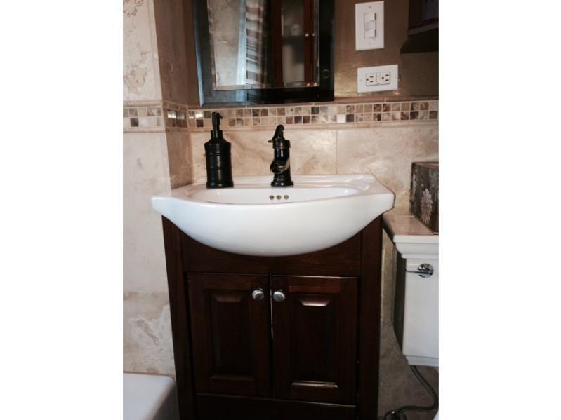 417 Olympia Road Pittsburgh, PA 15211 - Photo 19 of 25 Full Bath.