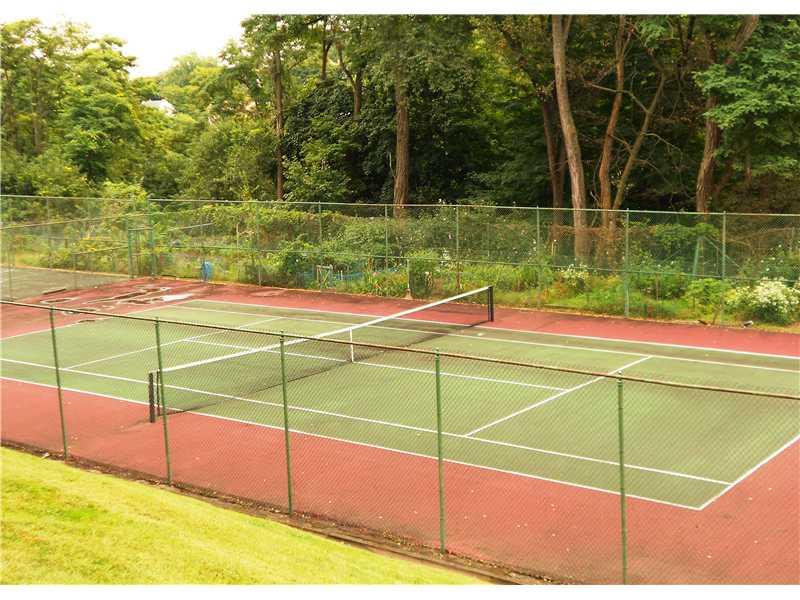 417 Olympia Road Pittsburgh, PA 15211 - Photo 25 of 25 Yard/Garden. Bocce Ball & Tennis Courts