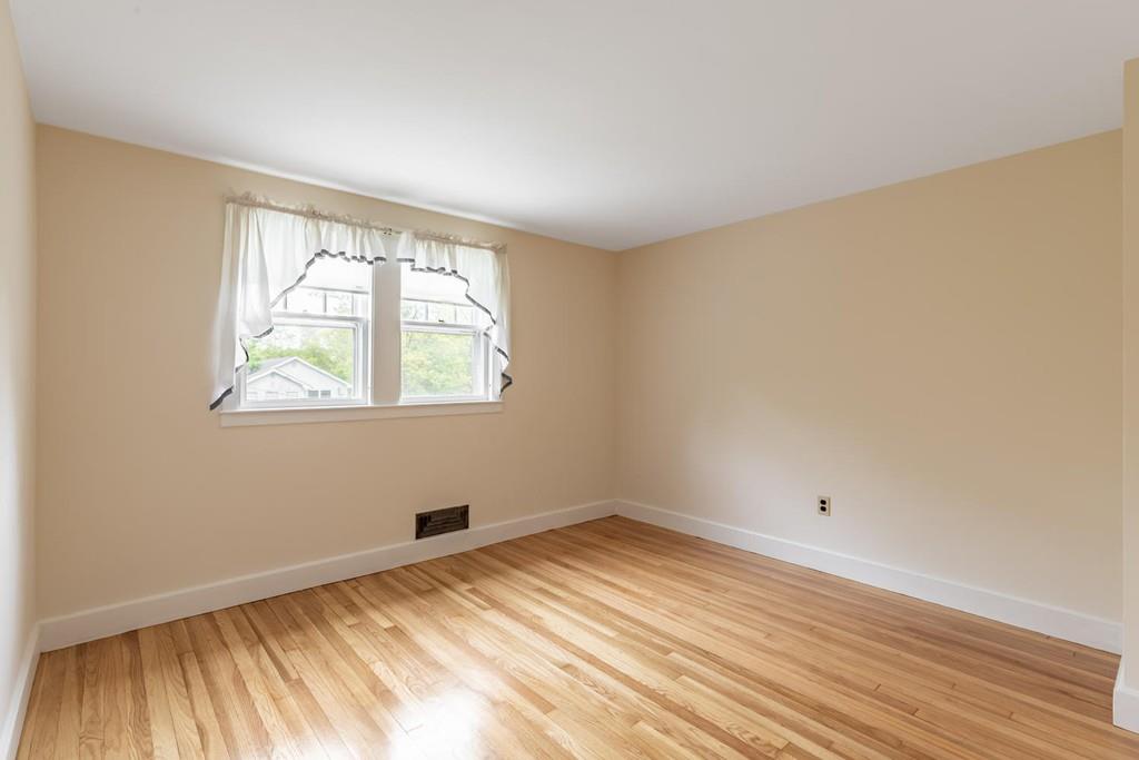 20 Mt Zion Road Melrose, MA 02176 - Photo 18 of 28 Gallery Image 18