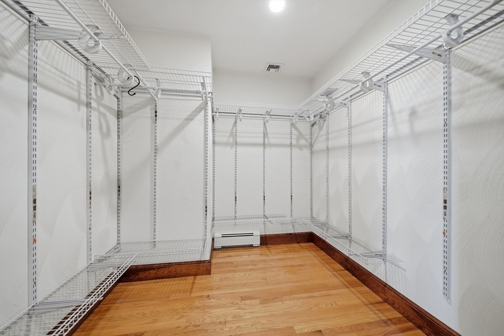 131 Range Heights Road Lynn, MA 01904 - Photo 17 of 36
