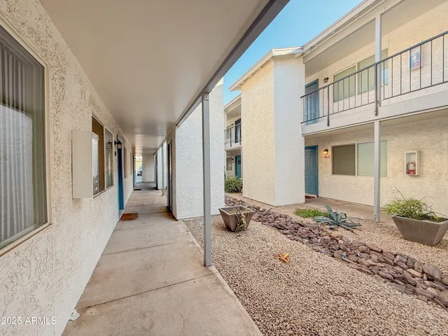 $1,050 | 349 North 11th Street, Unit 107, Phoenix, AZ 85006
