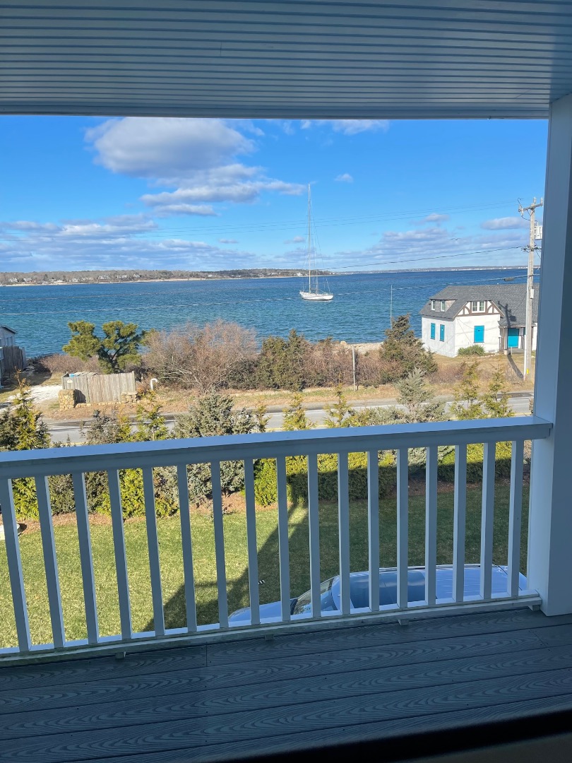 28 Beach Road Oak Bluffs, MA 02557 - Photo 14 of 32