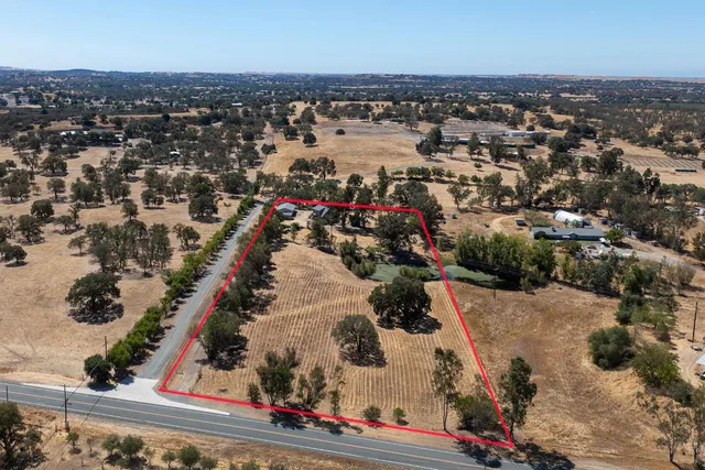 $440,000 | 11168 Camanche Parkway South, Wallace, CA 95254