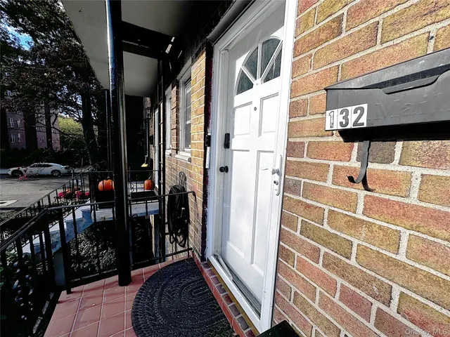 $4,500 | 132 Texas Avenue, Bronxville, NY 10708