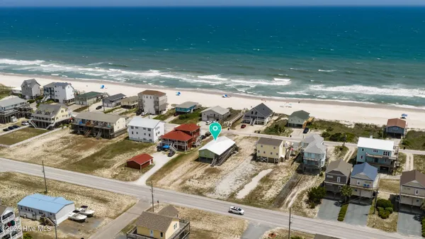 $849,000 | 225 Sea Shore Drive, North Topsail Beach, NC 28460