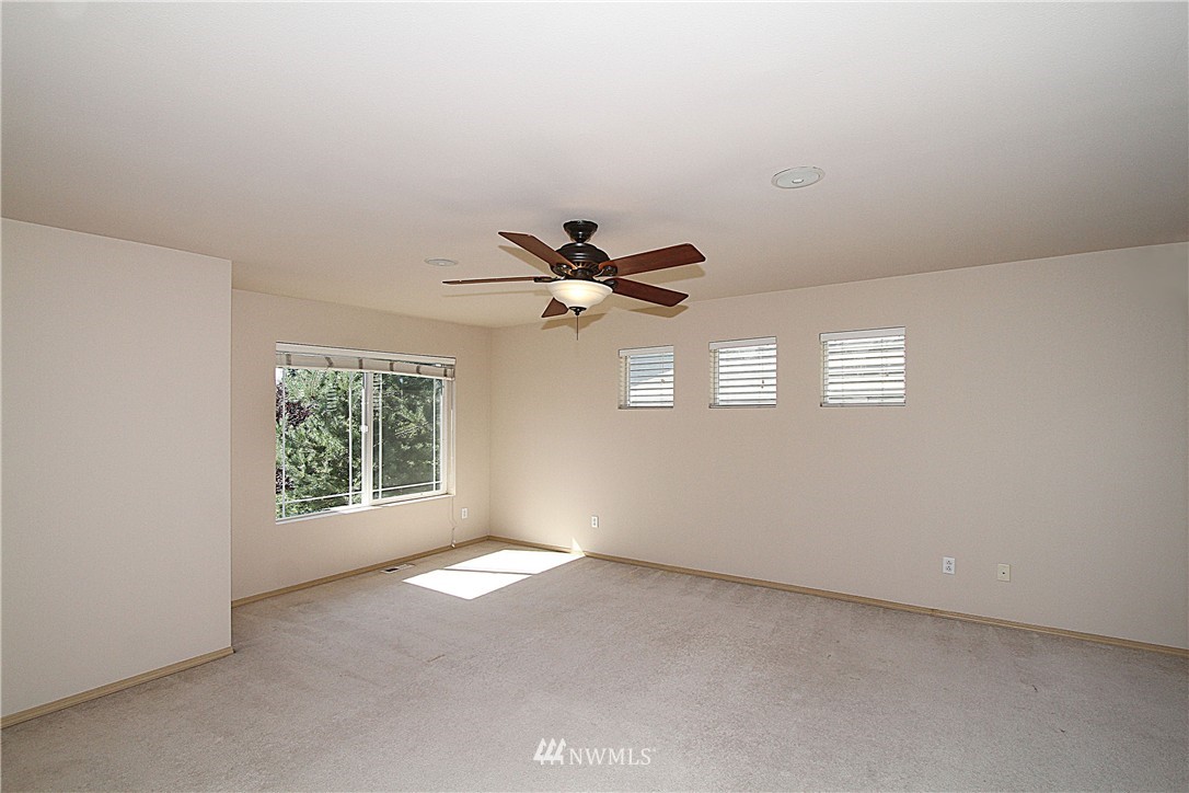 15021 38th Drive Southeast Bothell, WA 98012 - Photo 7 of 16 Gallery Image 7