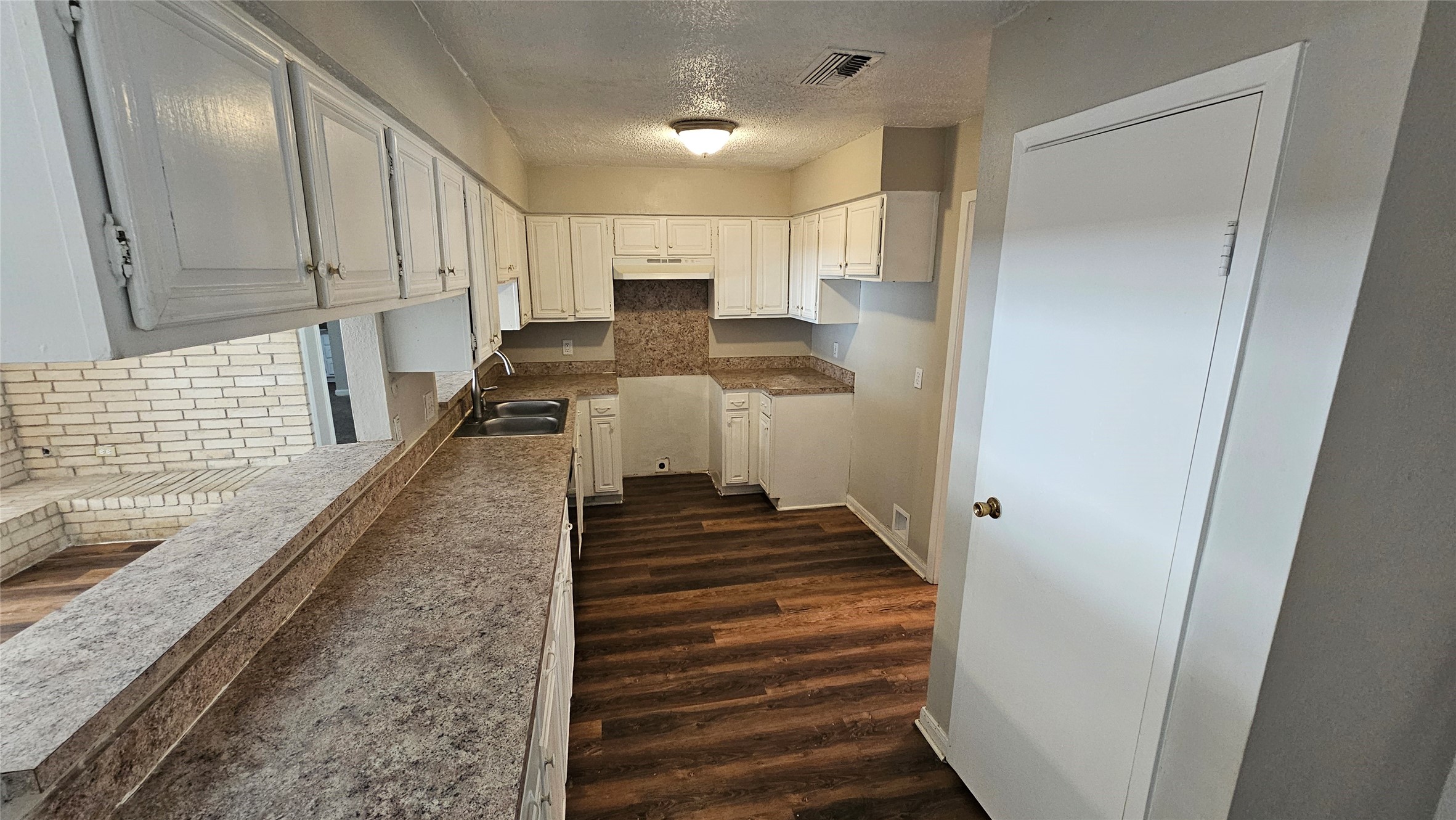 23915 Spring Fork Drive Spring, TX 77373 - Photo 8 of 23