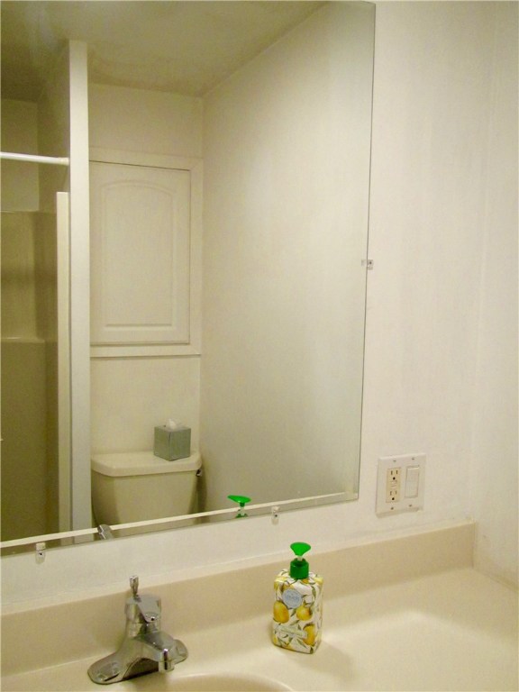 3 Almarose Drive West Kingston, RI 02892 - Photo 18 of 40 MASTER BATHROOM