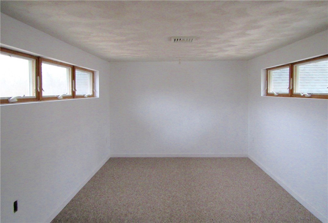 3 Almarose Drive West Kingston, RI 02892 - Photo 19 of 40 WALK-IN CLOSET/BONUS ROOM