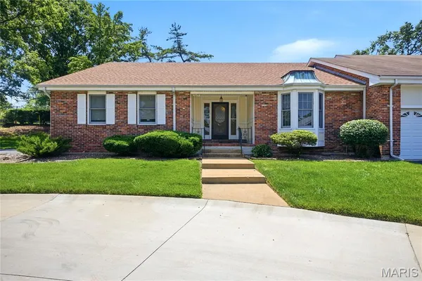 $339,000 | 2477 Baxton Way, Chesterfield, MO 63017