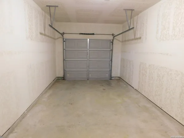 $1,475 | 8710 8th Street, Unit 2, Converse, TX 78109