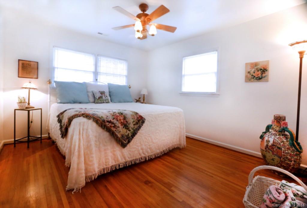 2237 Milton Road Charlotte, NC 28215 - Photo 17 of 24 Gallery Image 17