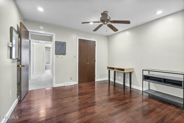 $375,000 | 268 Golf Course Road, Amsterdam, NY 12010