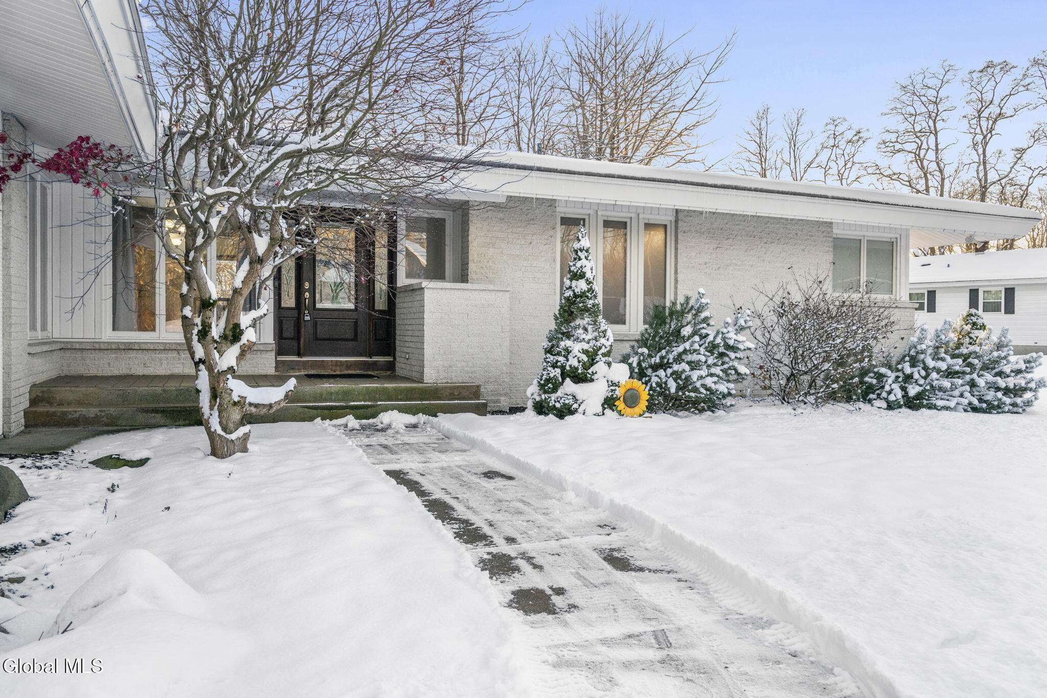 268 Golf Course Road Amsterdam, NY 12010 - Photo 4 of 77 16-web-or-mls-268-golf-course-rd