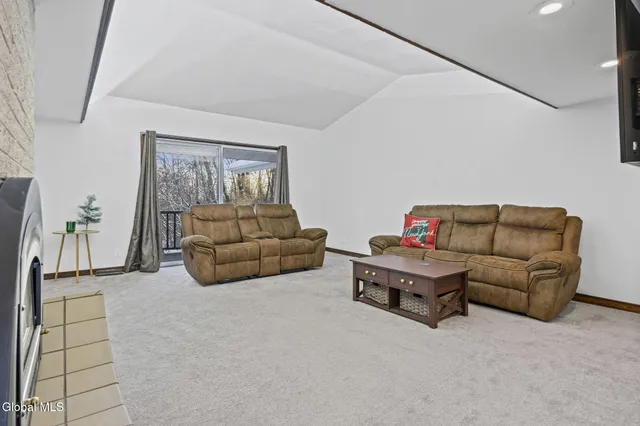 $375,000 | 268 Golf Course Road, Amsterdam, NY 12010