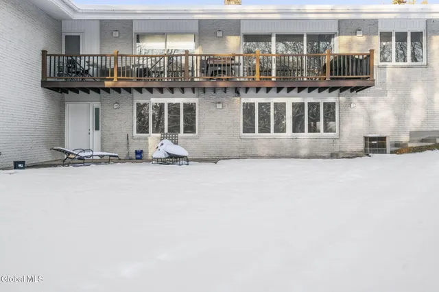 $375,000 | 268 Golf Course Road, Amsterdam, NY 12010