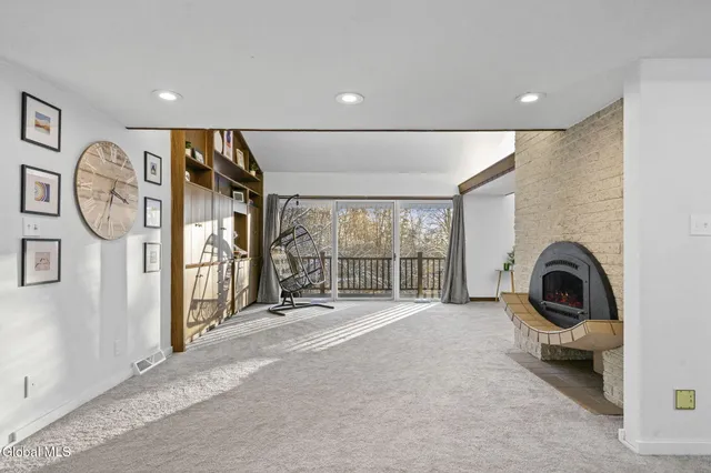 $375,000 | 268 Golf Course Road, Amsterdam, NY 12010