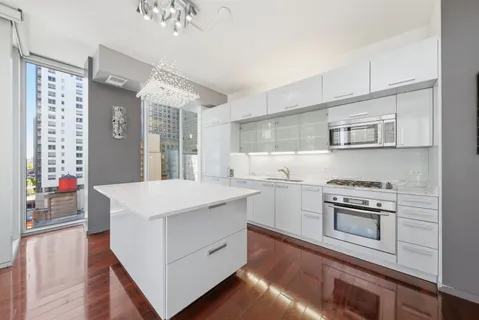 $510,000 | 550 North St Clair Street, Unit 1204, Chicago, IL 60611