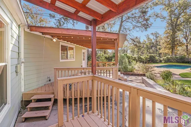 $1,995 | 10044 Mollylea Drive, Baton Rouge, LA 70815