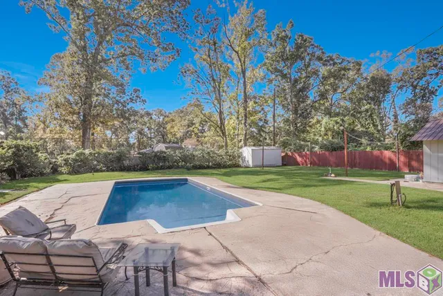 $1,995 | 10044 Mollylea Drive, Baton Rouge, LA 70815