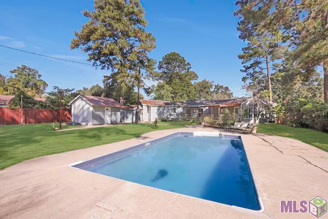 $1,995 | 10044 Mollylea Drive, Baton Rouge, LA 70815