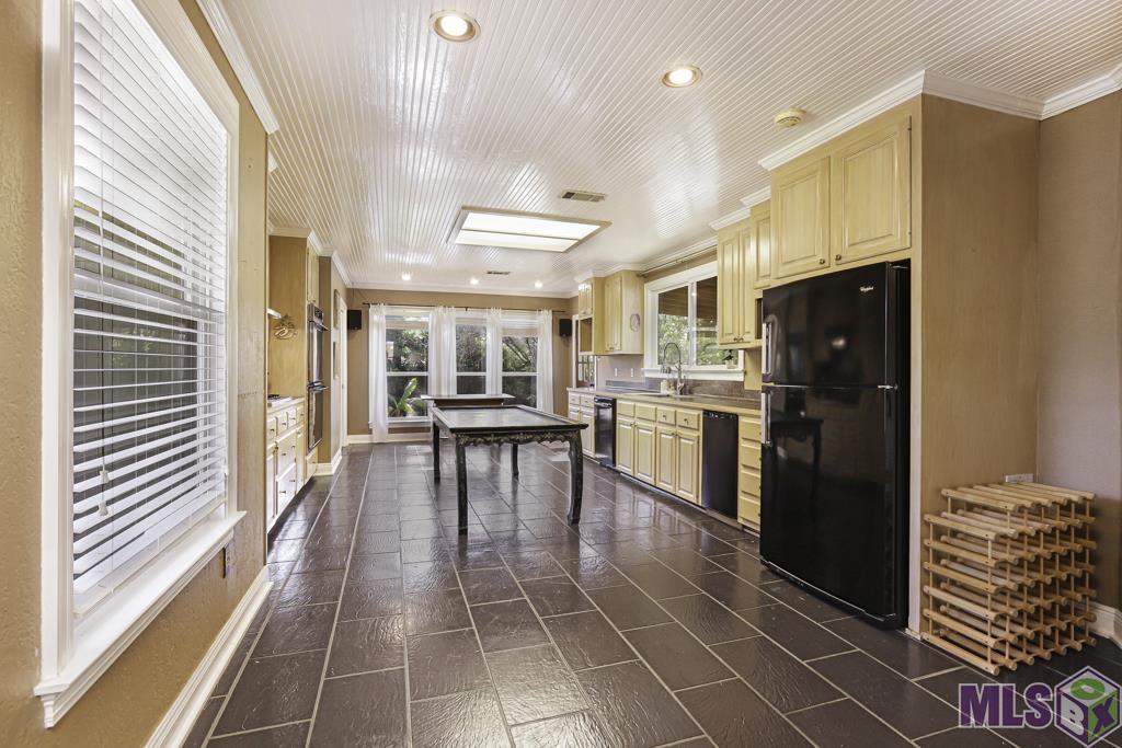 10044 Mollylea Drive Baton Rouge, LA 70815 - Photo 8 of 22