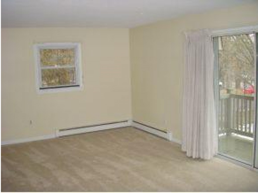 35 Seminary Hill Road, Unit 35D Lebanon, NH 03784 - Photo 6 of 12 Gallery Image 6