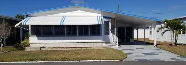 a view of entrance front of house