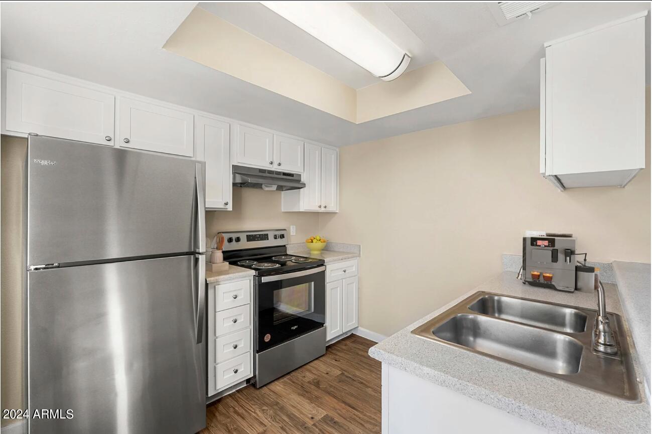 1111 East Brown Road, Unit 1 Mesa, AZ 85203 - Photo 3 of 8 Photo #3