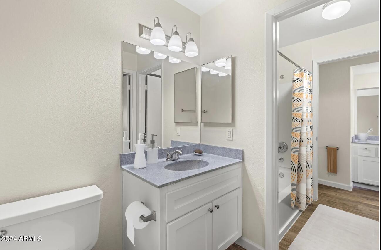 1111 East Brown Road, Unit 1 Mesa, AZ 85203 - Photo 5 of 8 Photo #5