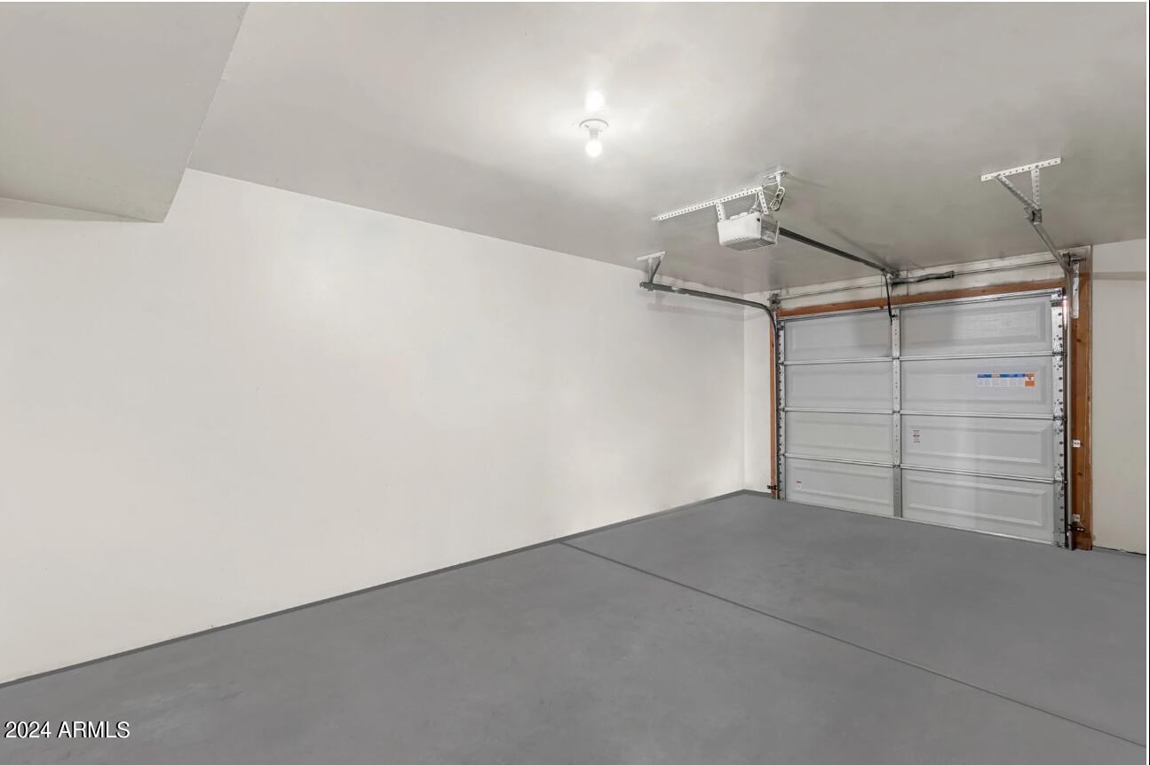 1111 East Brown Road, Unit 1 Mesa, AZ 85203 - Photo 6 of 8 Photo #6