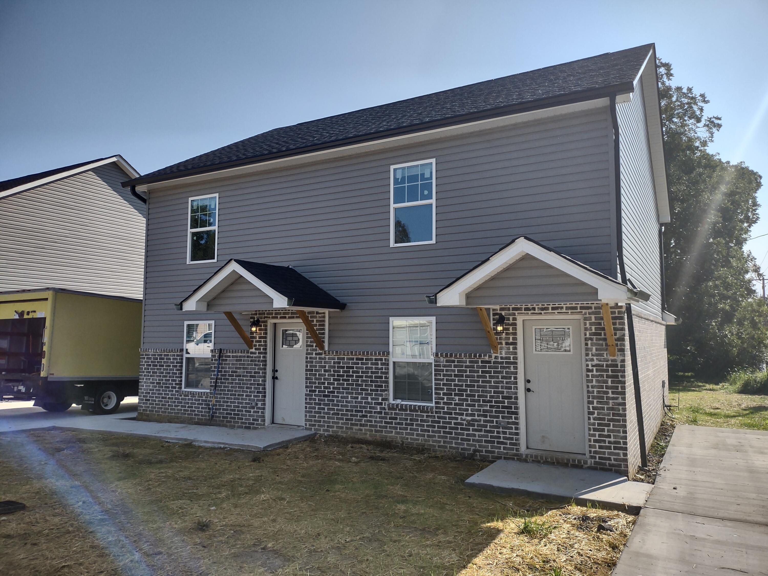 316 Chestnut Street, Unit A LaFayette, GA 30728 - Photo 11 of 21 Two Story Duplex 317, 315 & 313