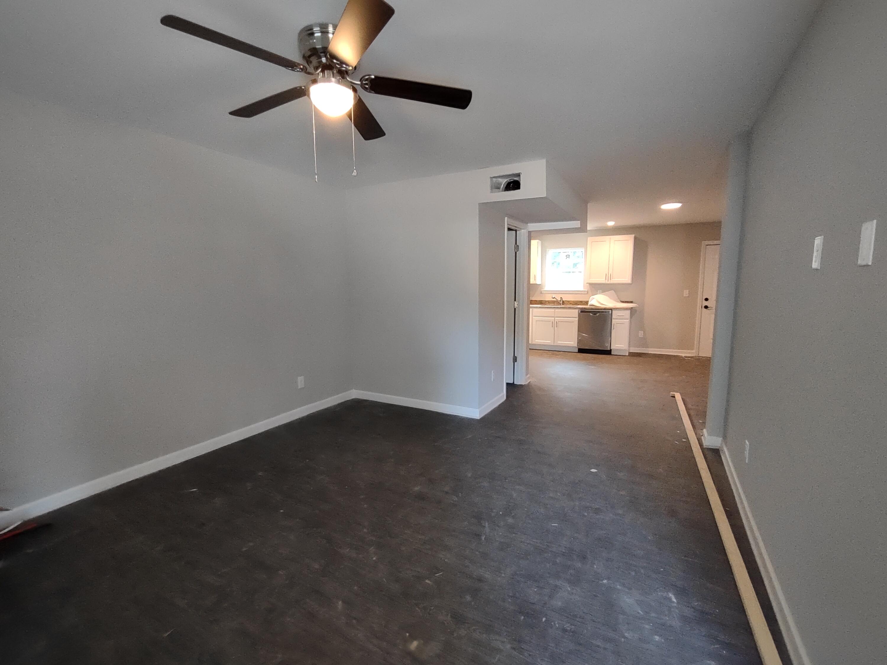 316 Chestnut Street, Unit A LaFayette, GA 30728 - Photo 13 of 21 Two Story Duplex 317, 315 & 313